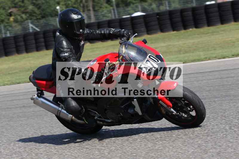 /44 09.08.2025 Plüss Moto Sport ADR/Einsteiger/570